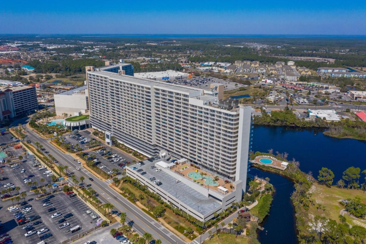 Laketown Wharf 0109 Apartment